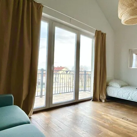 Spacious With Balcony & Free Parking דירה גרסדורף ביי וין